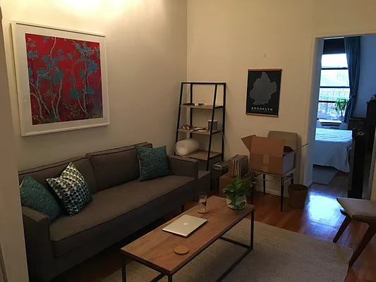 Rented by Lexington Properties LLC | media 2