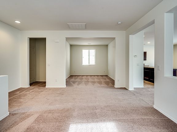 4th image of 10610 Sand Mountain Ave