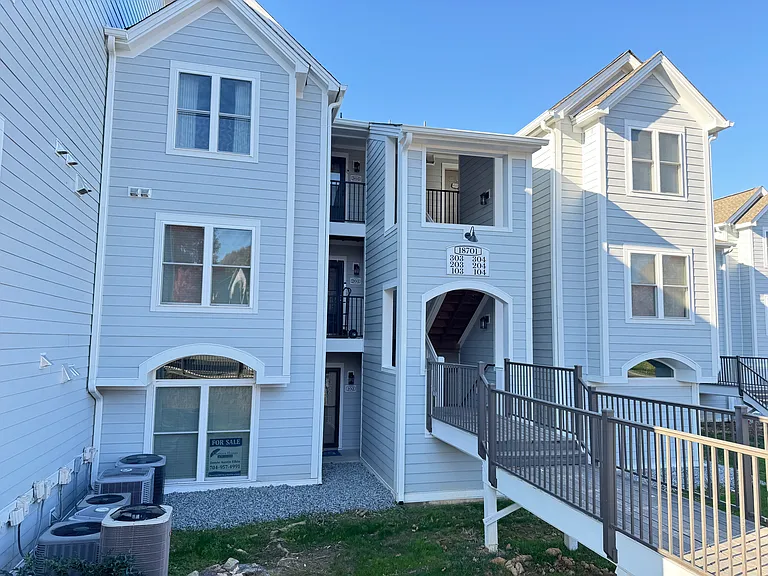 18701 Nautical Dr #203 — Photo 6
