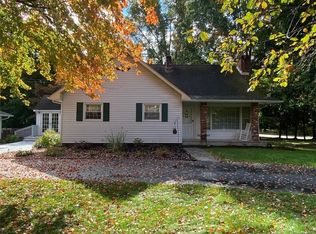 11 Sunset Blvd, Hopewell Junction, NY 12533