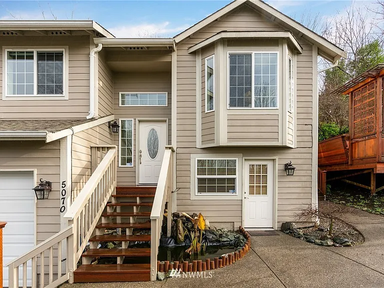 5070 23rd Ave SW — Photo 3