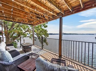 365 Waters Edge Dr #1A, Lake Ozark, MO 65049
