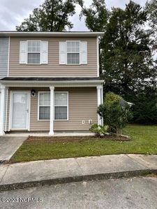335 Bracken Place, Jacksonville, NC, 28540
