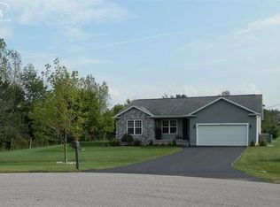 1256 E Reid Rd, Grand Blanc, MI 48439