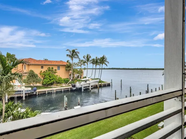 105 Paradise Harbour Boulevard #307, North Palm Beach, FL 33408