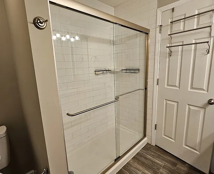 135 Aidan Ct — Photo 42