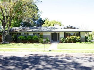 6073 N Winchester Ave, Fresno, CA