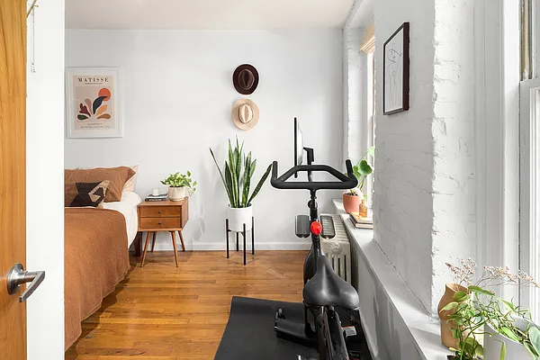 Sold by Compass | media 2