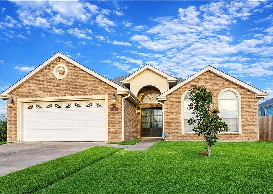 1st image of 5011 Blue Ash Dr