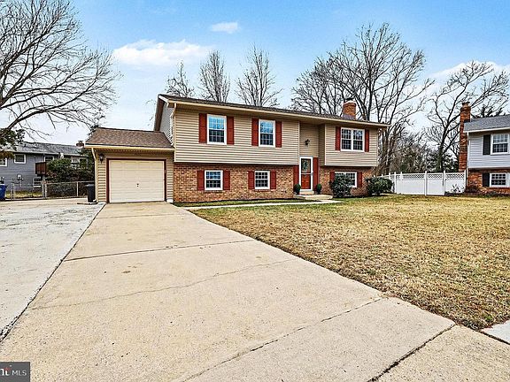 2nd image of 3400 Austin Ct