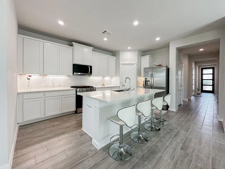 33023 School Hill Rd — Photo 19