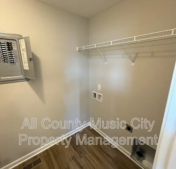 1604 Alan Perryman Ave — Photo 15