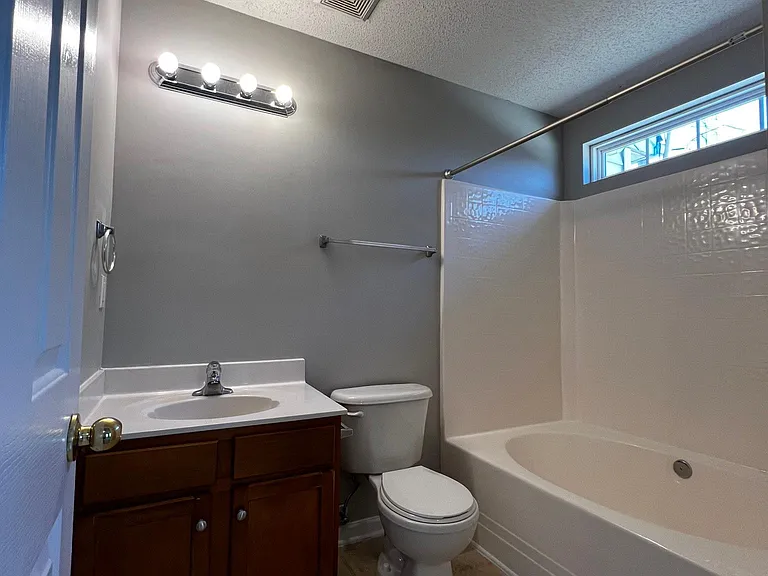213 Nimbus Ct — Photo 36