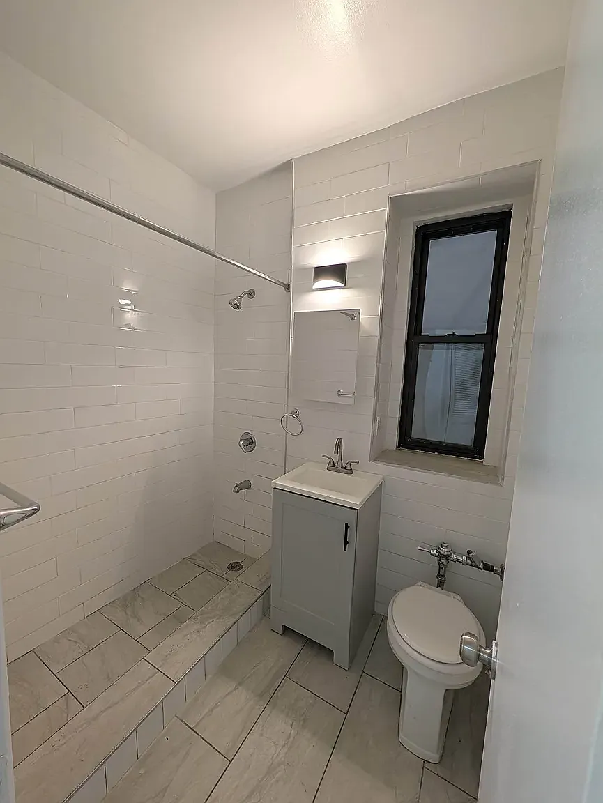 3111 Brighton First Place — Photo 3