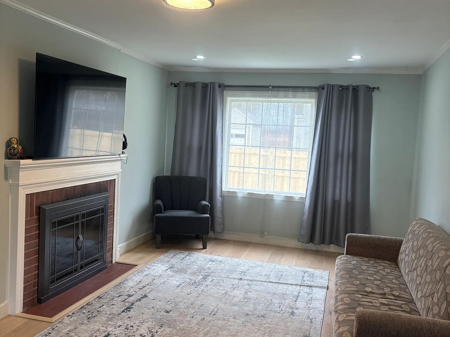 5 Highland Ave — Photo 4