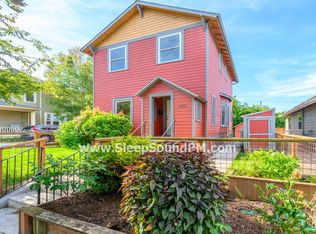 4836 SE Caruthers St, Portland, OR 97215