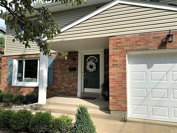 2nd image of 6107 Wayside Ct