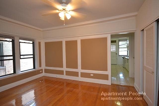 1st image of 440 W Diversey Pkwy APT 3B