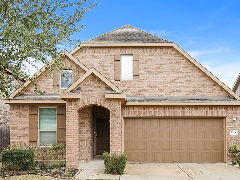3214 Bainbridge Hill Ln — Photo 1