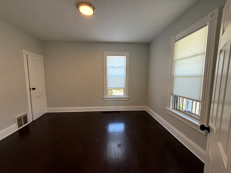 54 South St #1A — Photo 7