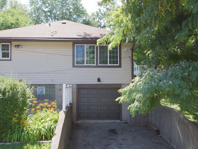 28048 N Hickory Ln, Wauconda, IL, 60084