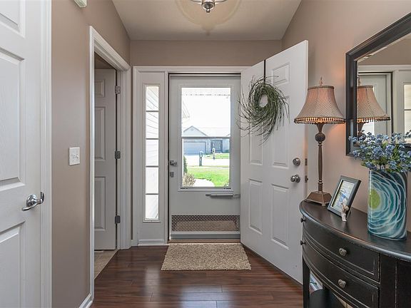 2nd image of 13841 Hearthwood Ct