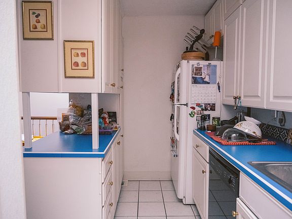 5th image of 2120 Saint Paul St APT 3