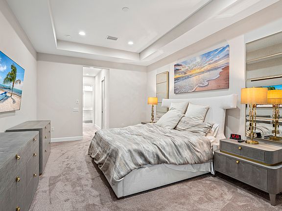 4th image of 8795 Calypso Ct