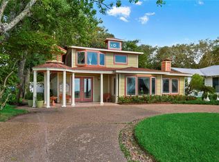 4806 Palm St, Seabrook, TX 77586