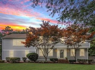 19 Fairview Ln, Plymouth, MA 02360