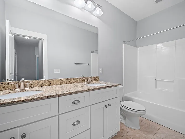 414 Hamlet Cir — Photo 31