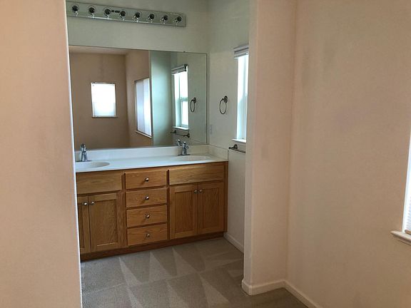 5th image of 342 Grand Canyon Way