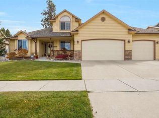 8814 N James Dr, Spokane, WA 99208
