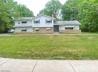 3778 Brainard Rd, Woodmere, OH 44122