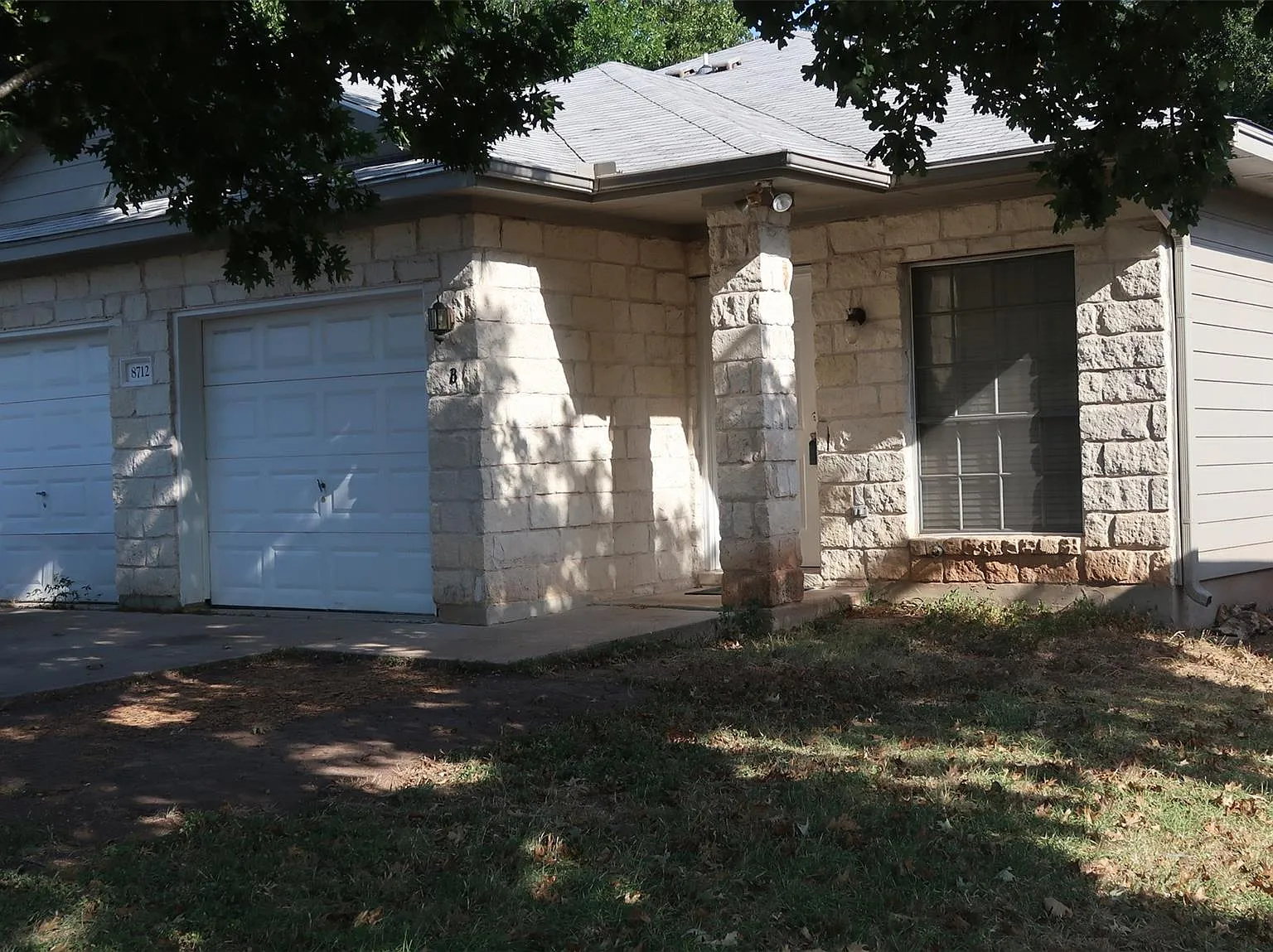 3 bed, 2.0 bath, 1268 sqft, $1,750 — Photo 1