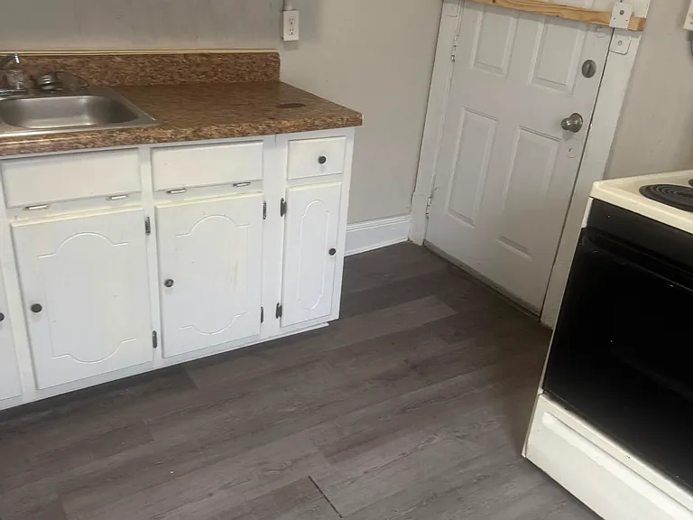608 Carolina Ave #B-610 — Photo 4