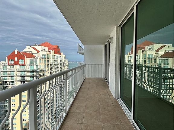 5th image of 1200 Brickell Bay Dr APT 3804