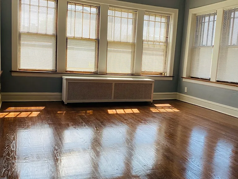8042 S Hermitage Ave #2 — Photo 3