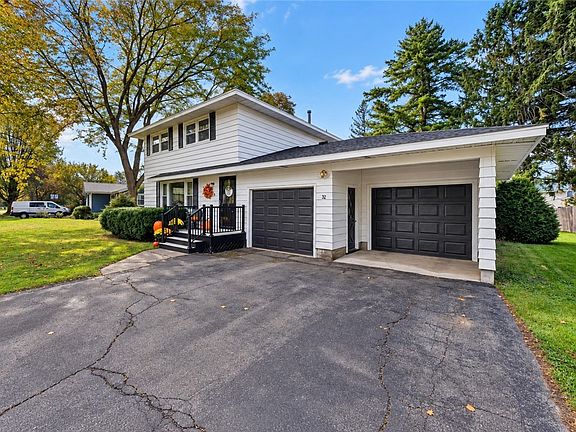 2nd image of 18 Frawley Dr