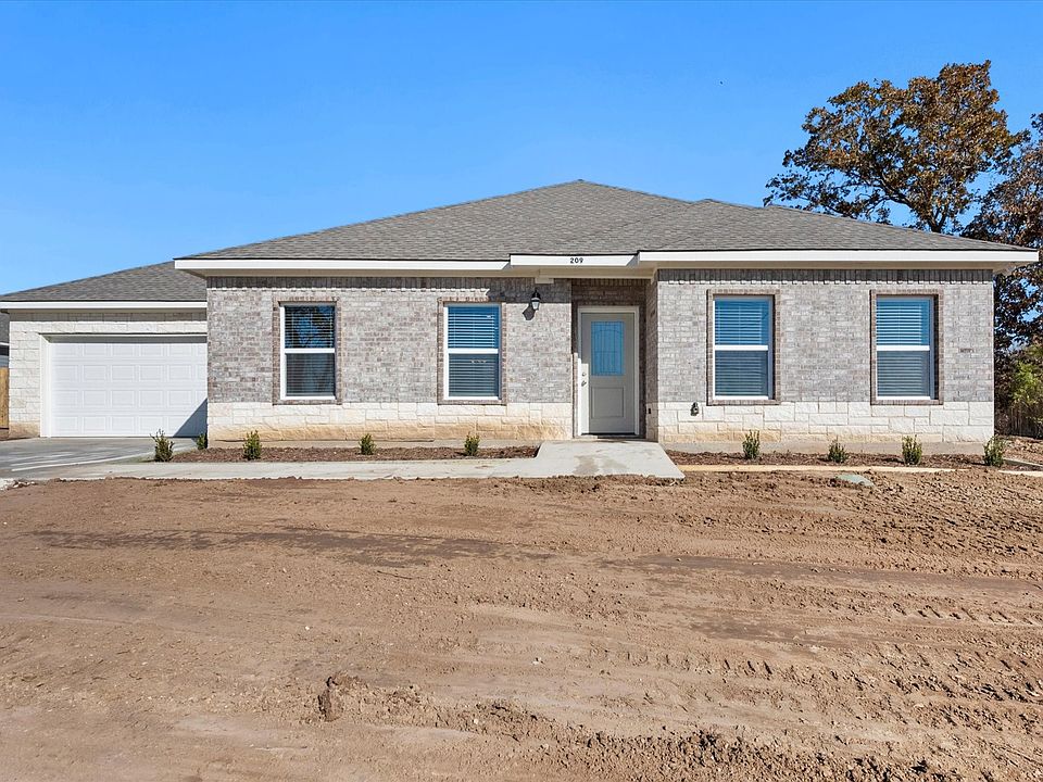 1st image of 209 County Road 3130