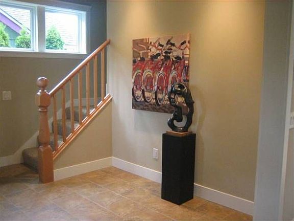 Tiled entry