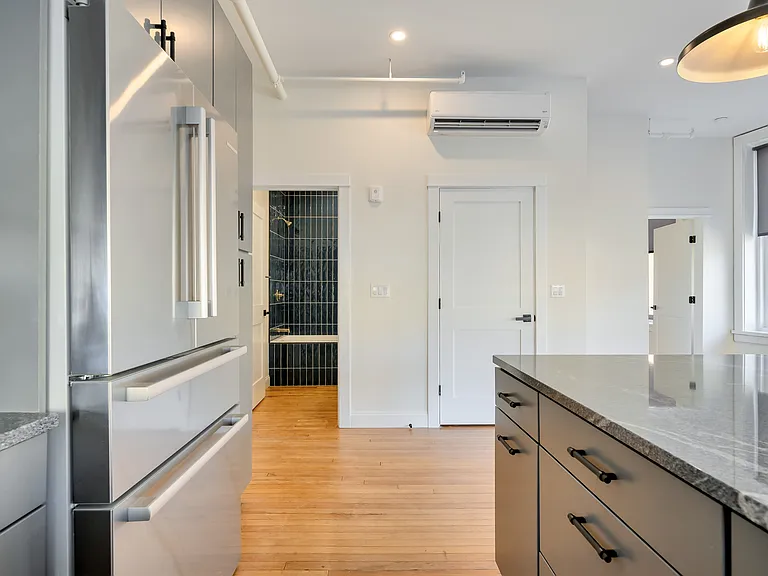 Orono Lofts — Photo 33
