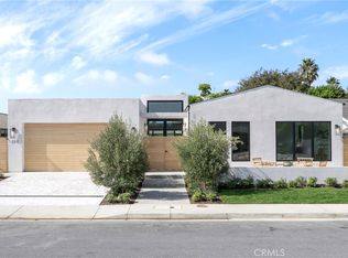 707 Patolita Dr, Corona Del Mar, CA 92625