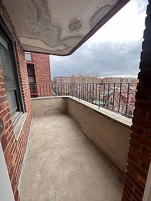 4th image of 34-36 76th St #5