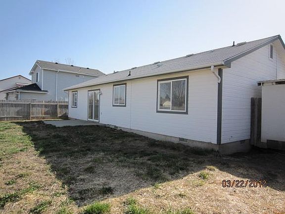 3rd image of 2811 E Iowa Ct
