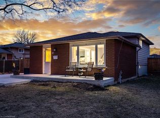 47 Locheed Dr, Hamilton, ON L8T4L5