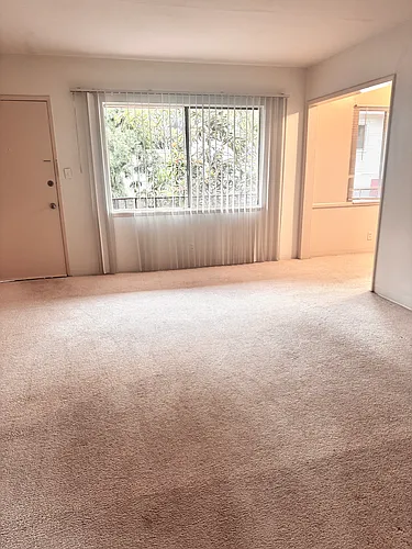 1242 Barry Ave #6 Photo 1
