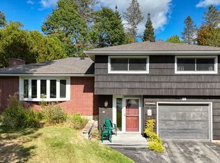 34 Stoneybrook Rd, Hampden, ME 04444