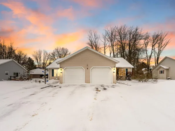 6105 Fairgrove St, Kalamazoo, MI 49009