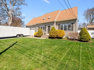 64 Patterson Ave, Somerset, MA 02726